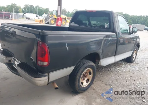 2003 Ford F-150 Xl/Xlt z USA, uszkodzony, nr VIN 1FTRF17223NA42924